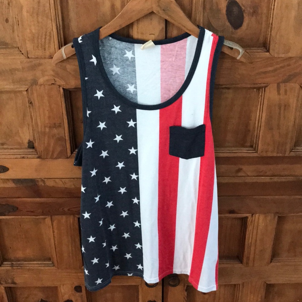 Hollister Tank